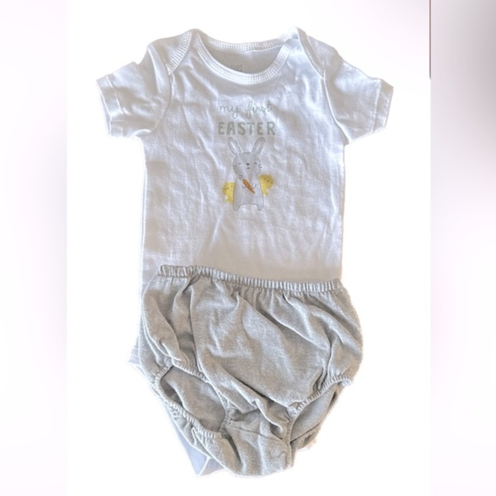 NWOT Carters Easter onesie bodysuit, my first easter with bunny print 9Months